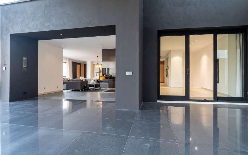 Balconeras y puertas correderas de aluminio